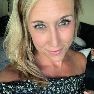 Meet your Posher, Renee